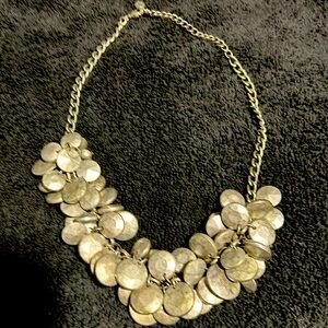 Vera wang sliver choker necklace